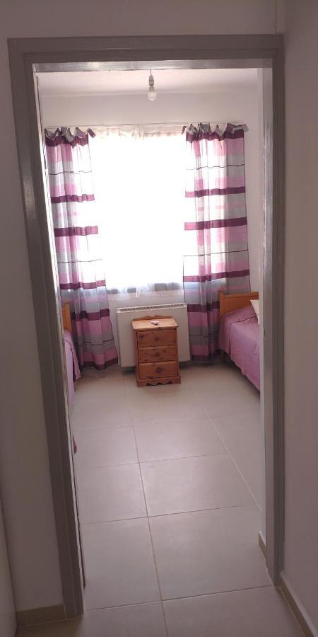 Isabella Townhouse Villa Paphos Exterior photo